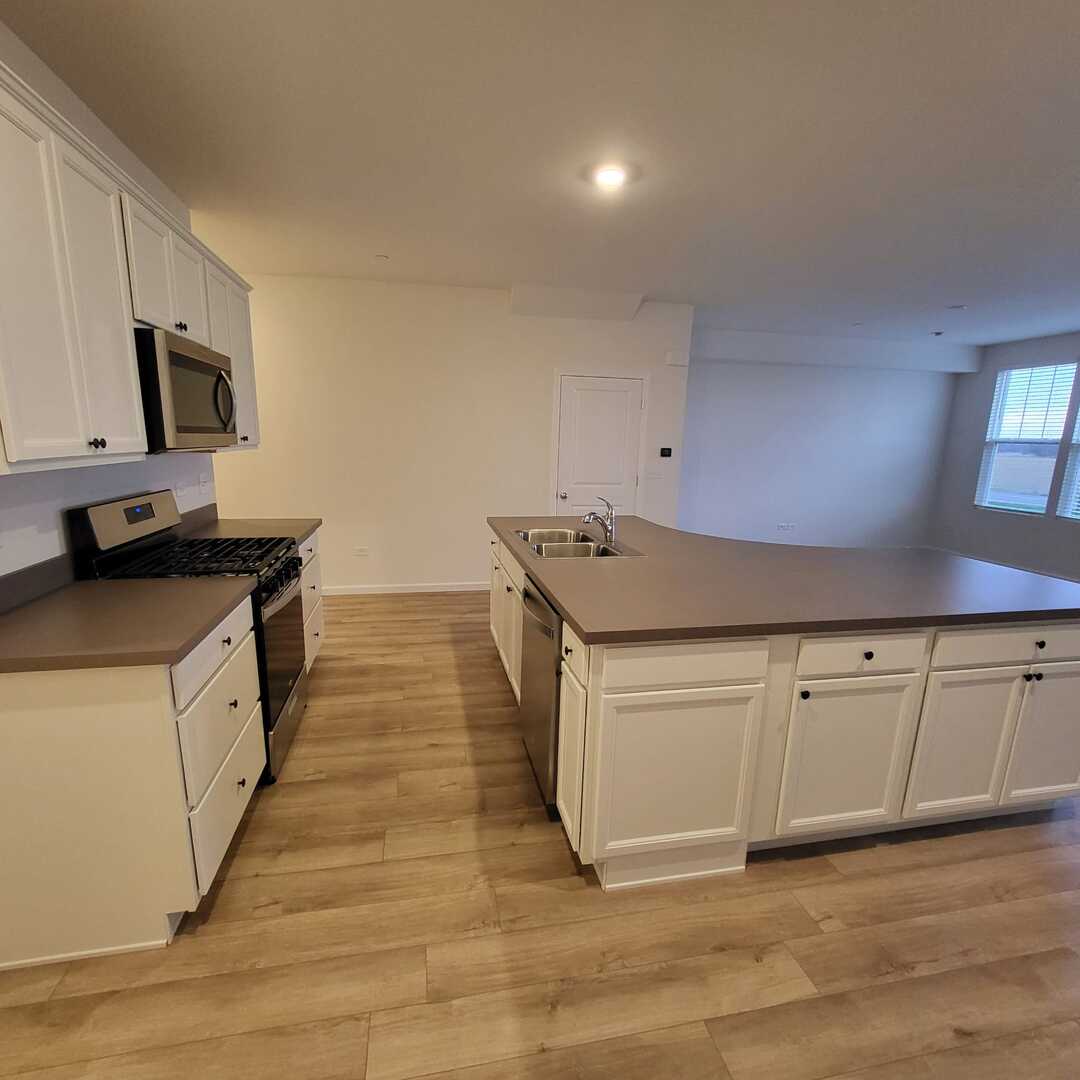 2227 Horseshoe Circle Naperville IL 60564