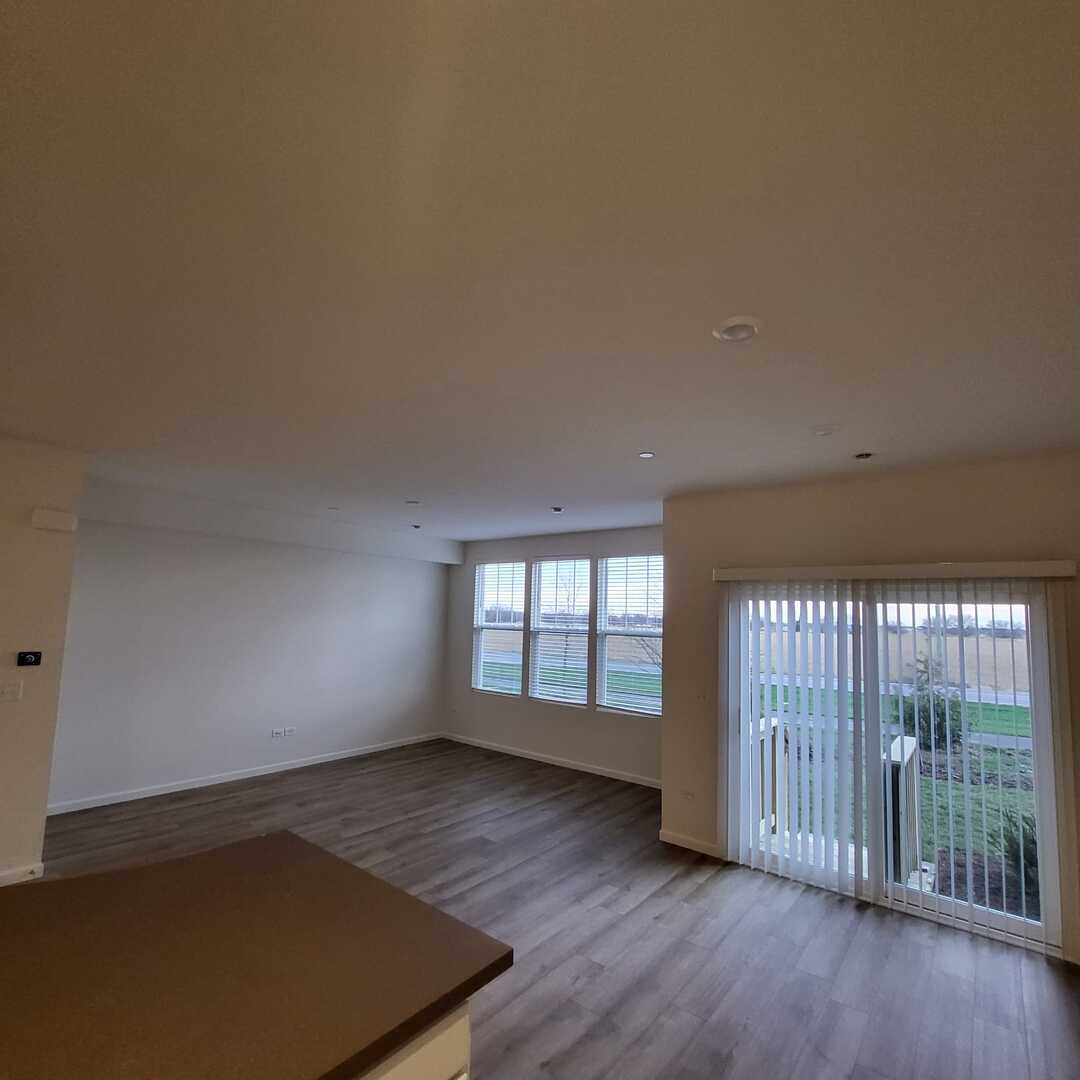 2227 Horseshoe Circle Naperville IL 60564