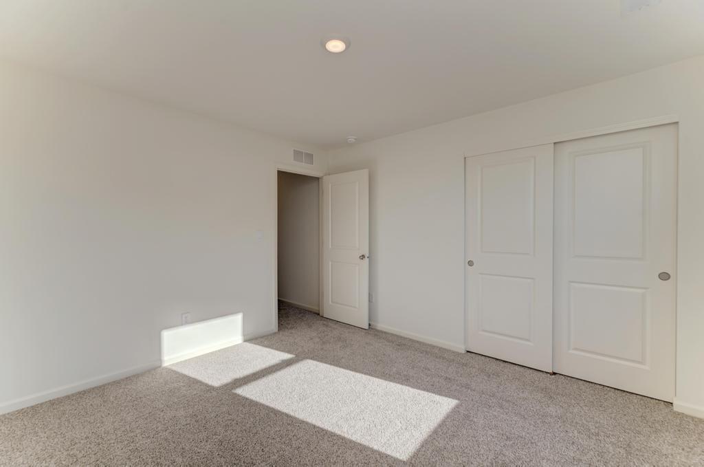 1870 Canyon Creek Drive Aurora IL 60503