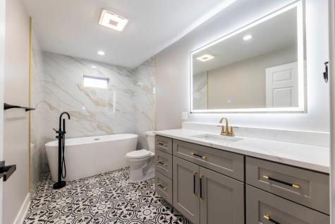 5552 South Shields Avenue Chicago IL 60621