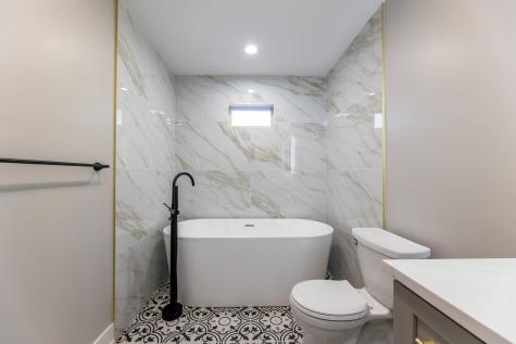 5552 South Shields Avenue Chicago IL 60621