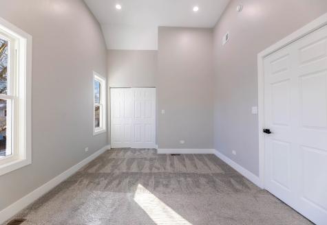 5552 South Shields Avenue Chicago IL 60621