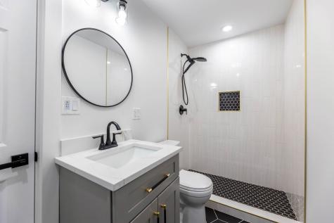 5552 South Shields Avenue Chicago IL 60621