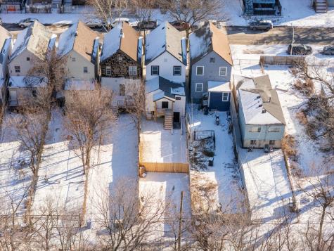 5552 South Shields Avenue Chicago IL 60621