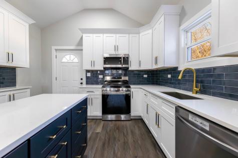 5552 South Shields Avenue Chicago IL 60621