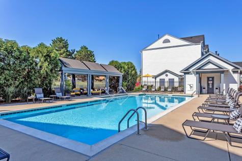274 Verdi Court Wheaton IL 60189