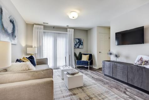274 Verdi Court Wheaton IL 60189