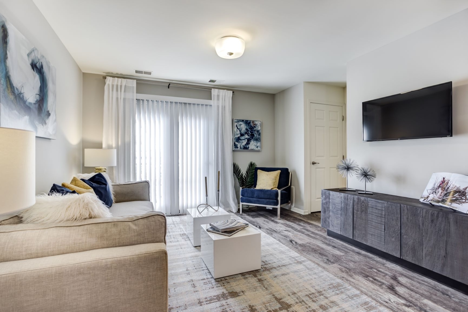 274 Verdi Court Wheaton IL 60189