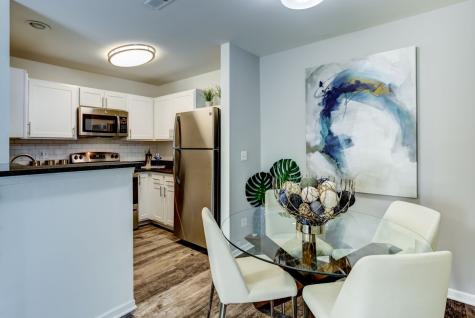 274 Verdi Court Wheaton IL 60189