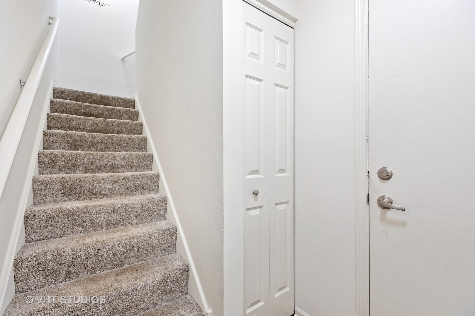 274 Verdi Court Wheaton IL 60189