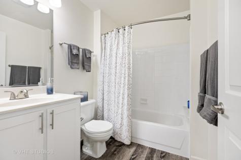 274 Verdi Court Wheaton IL 60189