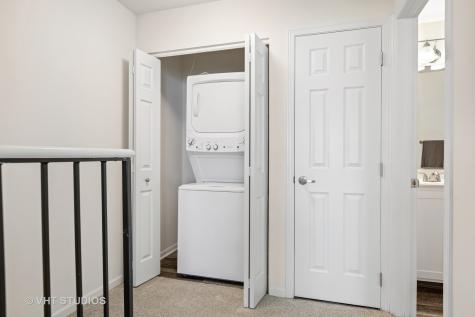 274 Verdi Court Wheaton IL 60189