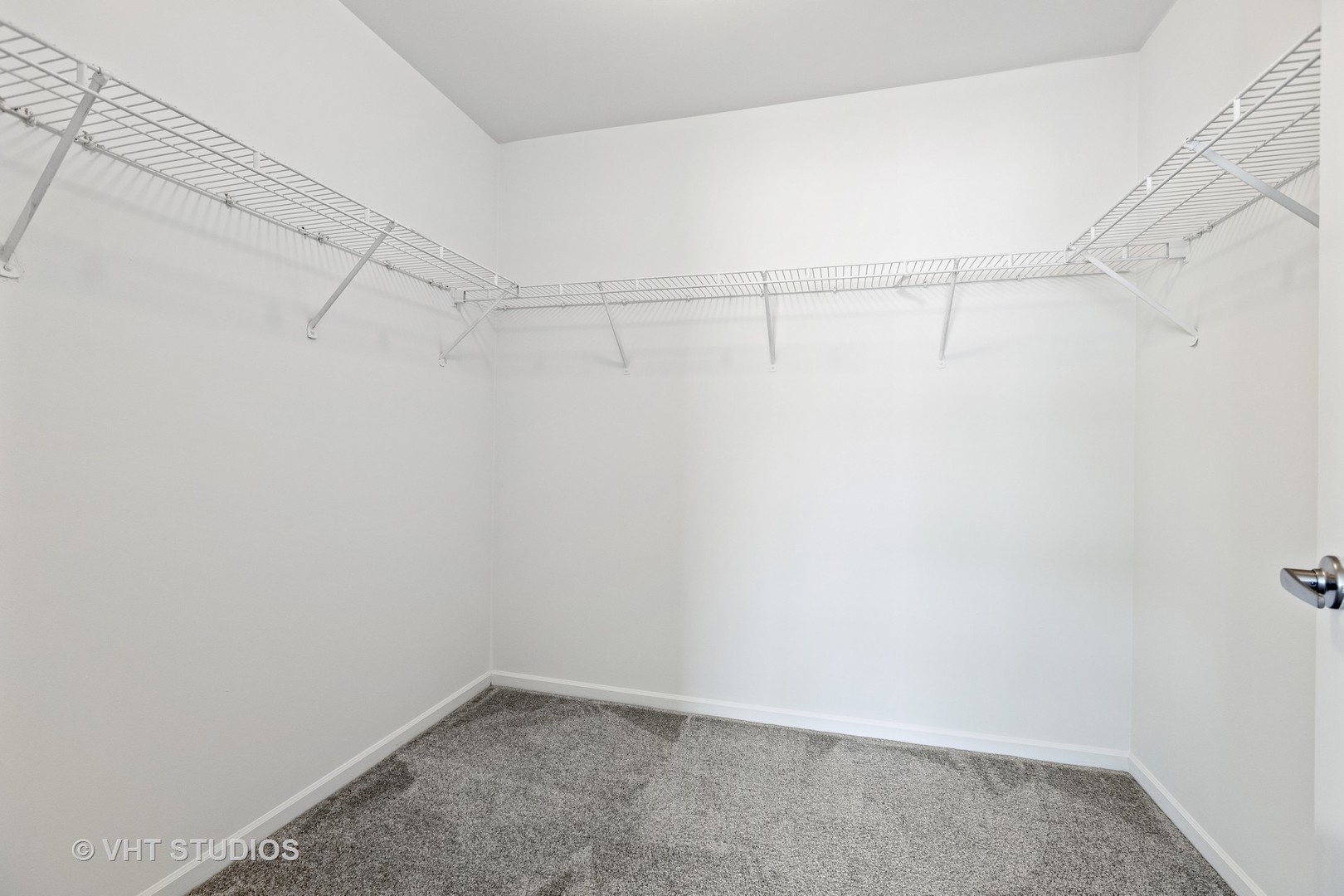 274 Verdi Court Wheaton IL 60189