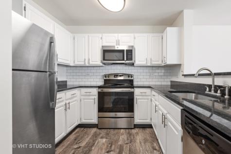 274 Verdi Court Wheaton IL 60189