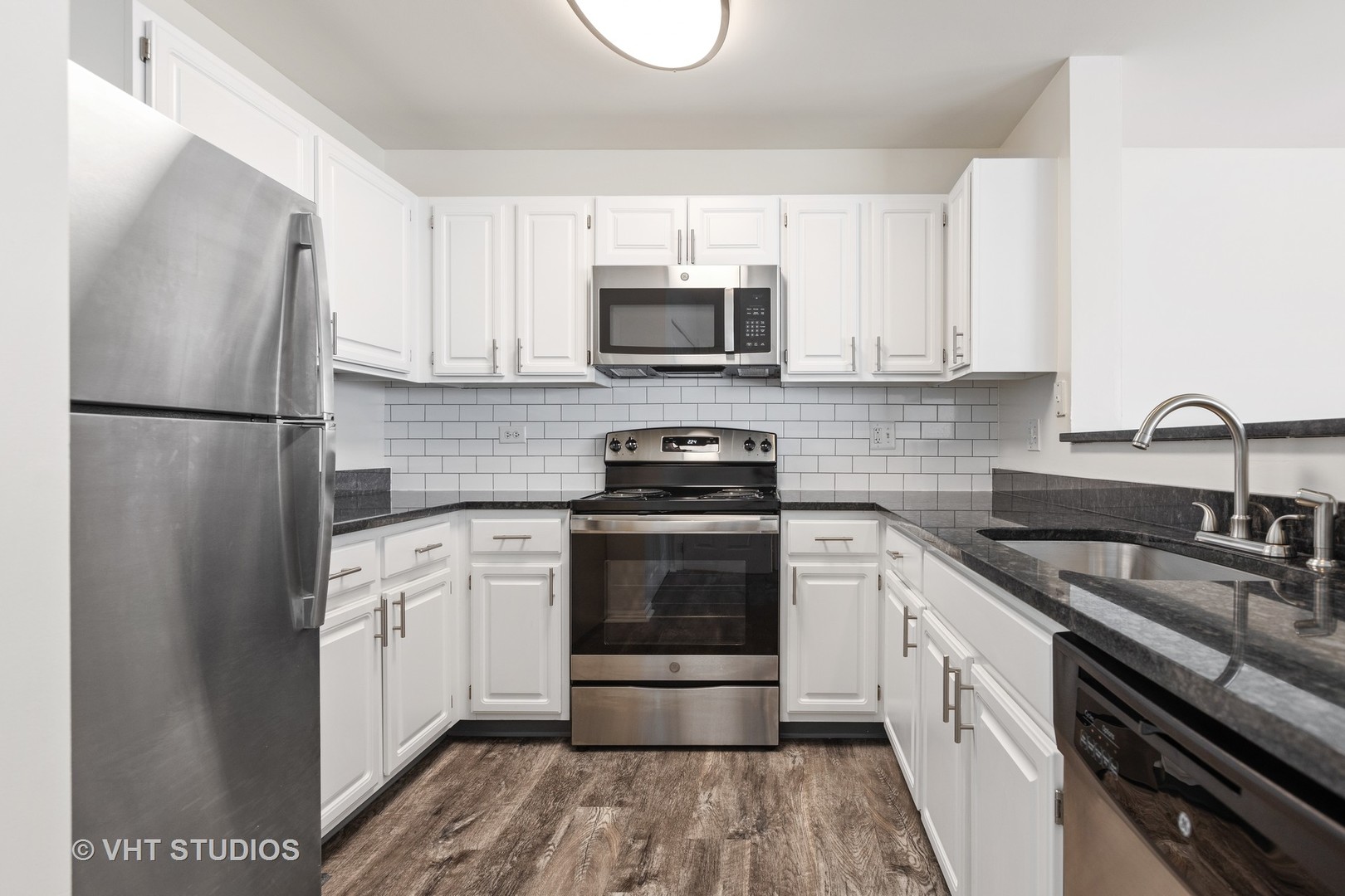 274 Verdi Court Wheaton IL 60189