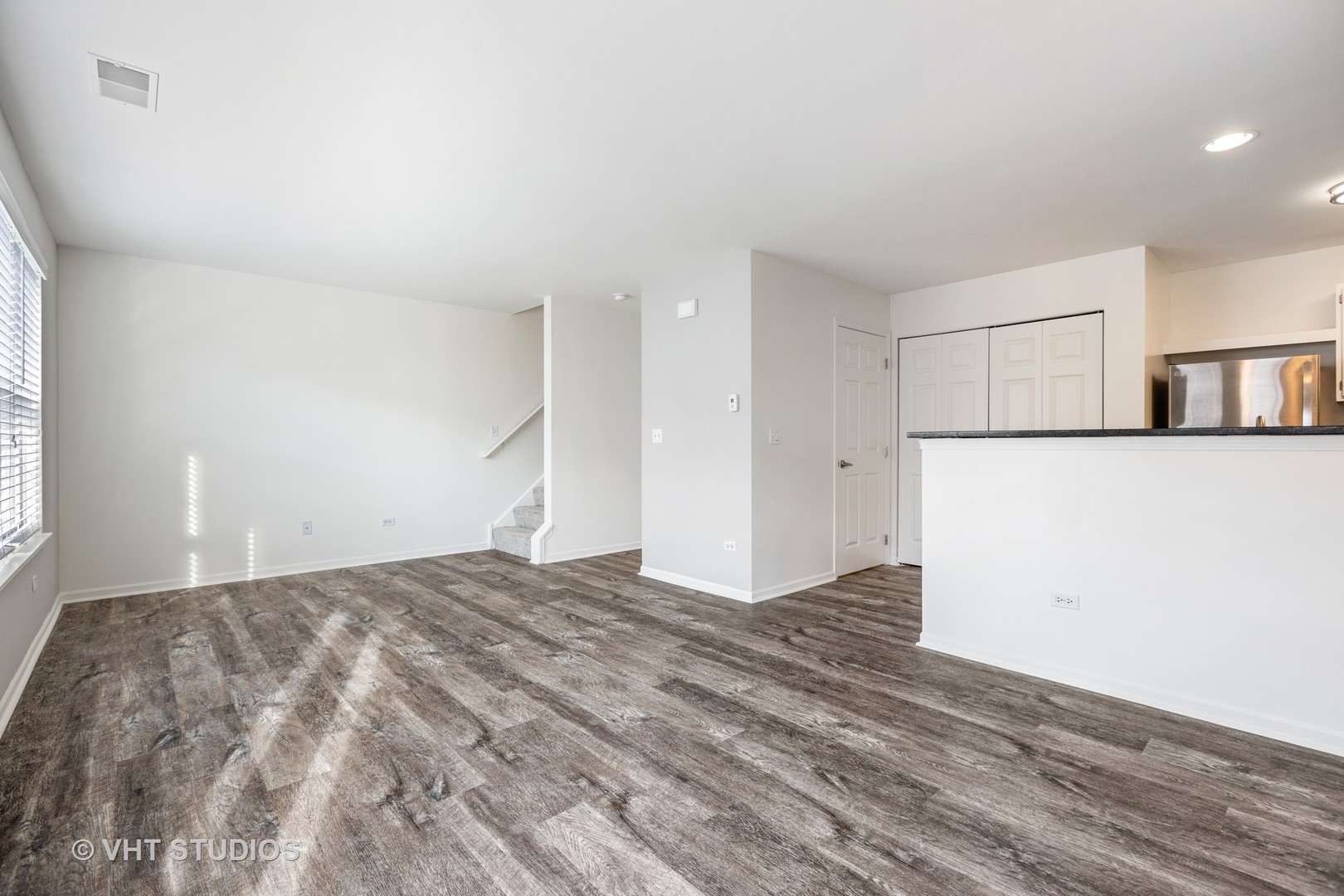274 Verdi Court Wheaton IL 60189