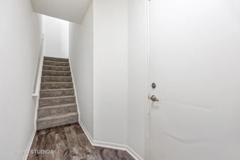 274 Verdi Court Wheaton IL 60189