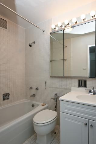 777 North Michigan Avenue Chicago IL 60611