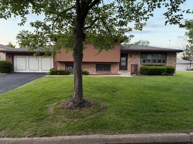 253 West Kimbell Avenue Elmhurst IL 60126