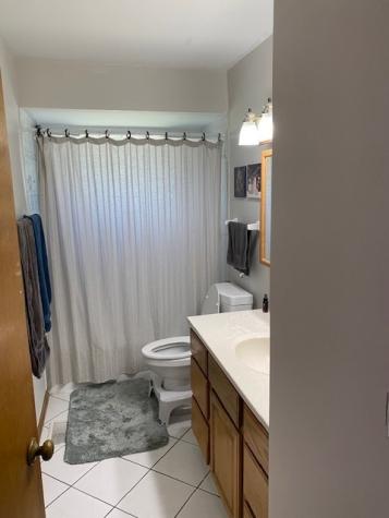 253 West Kimbell Avenue Elmhurst IL 60126