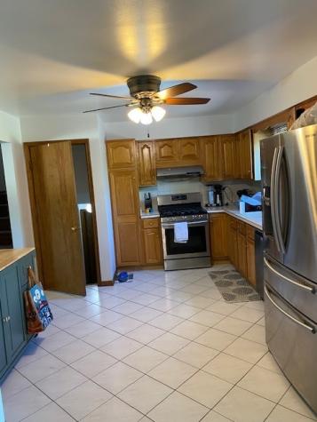 253 West Kimbell Avenue Elmhurst IL 60126