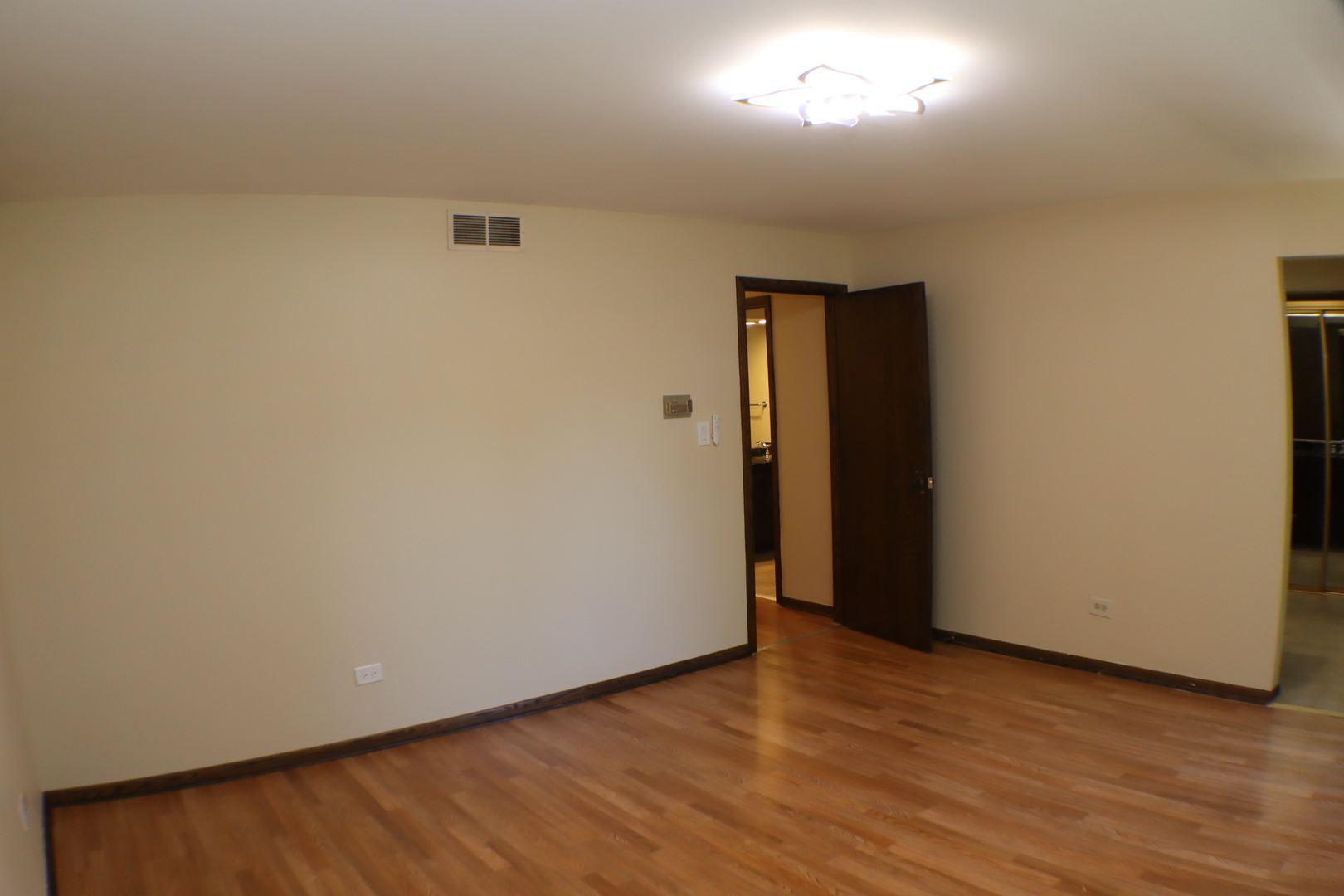44 Kingston Drive Oak Brook IL 60523