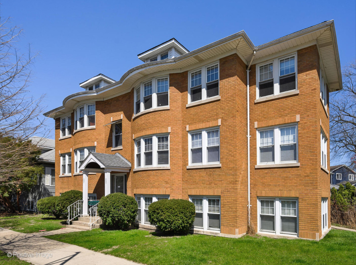 6229 North Neva Avenue Chicago IL 60631