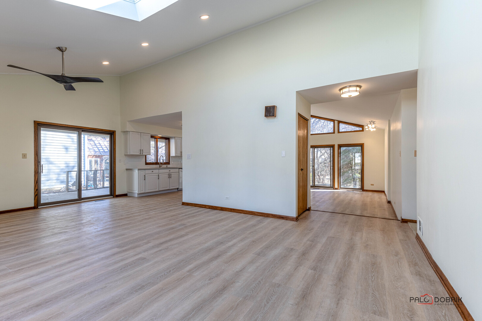 2450 Chas Drive Rolling Meadows IL 60008
