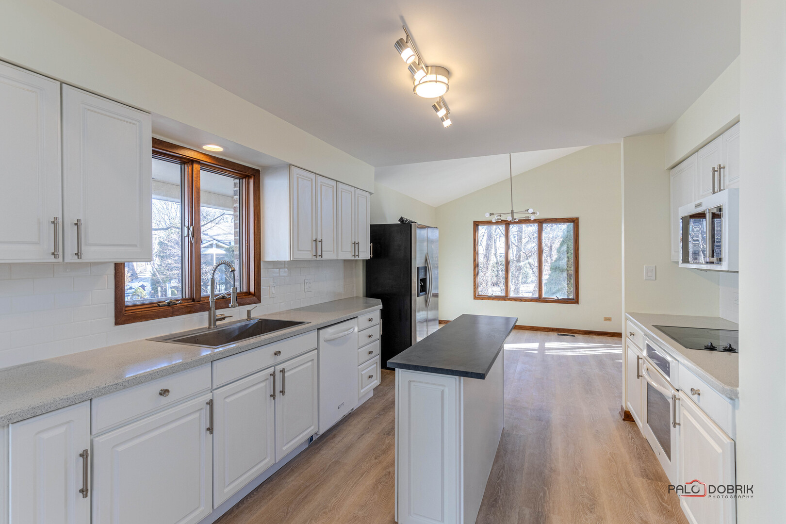 2450 Chas Drive Rolling Meadows IL 60008