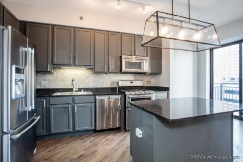 41 East 8th Street Chicago IL 60605