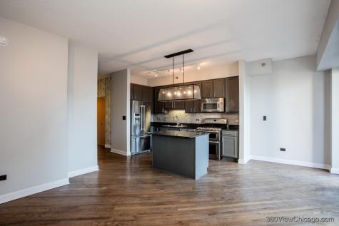 41 East 8th Street Chicago IL 60605