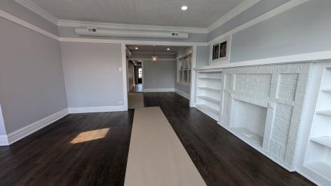 5028 West Lawrence Avenue Chicago IL 60630