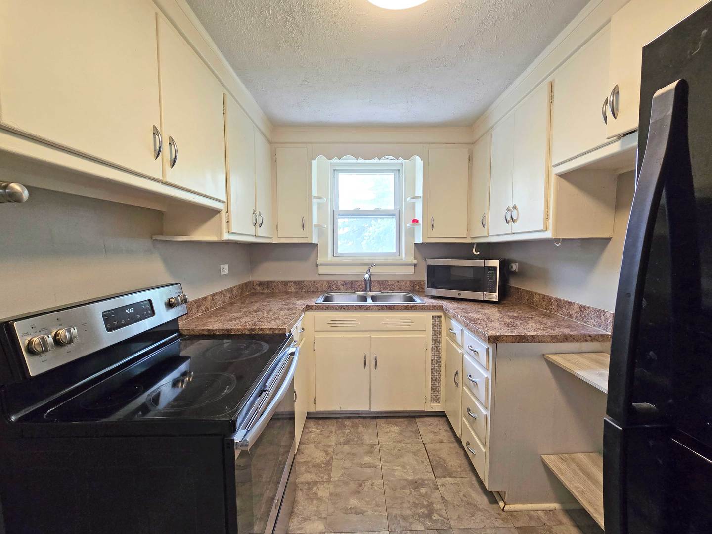 249 East Park Boulevard Villa Park IL 60181