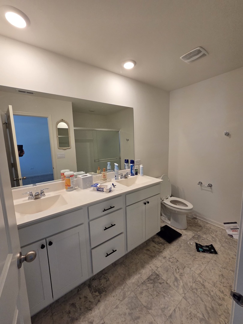 1801 Turtle Creek Drive Aurora IL 60503