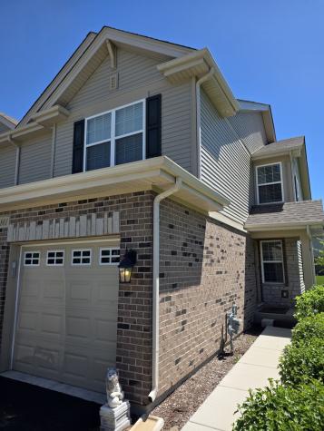 1801 Turtle Creek Drive Aurora IL 60503