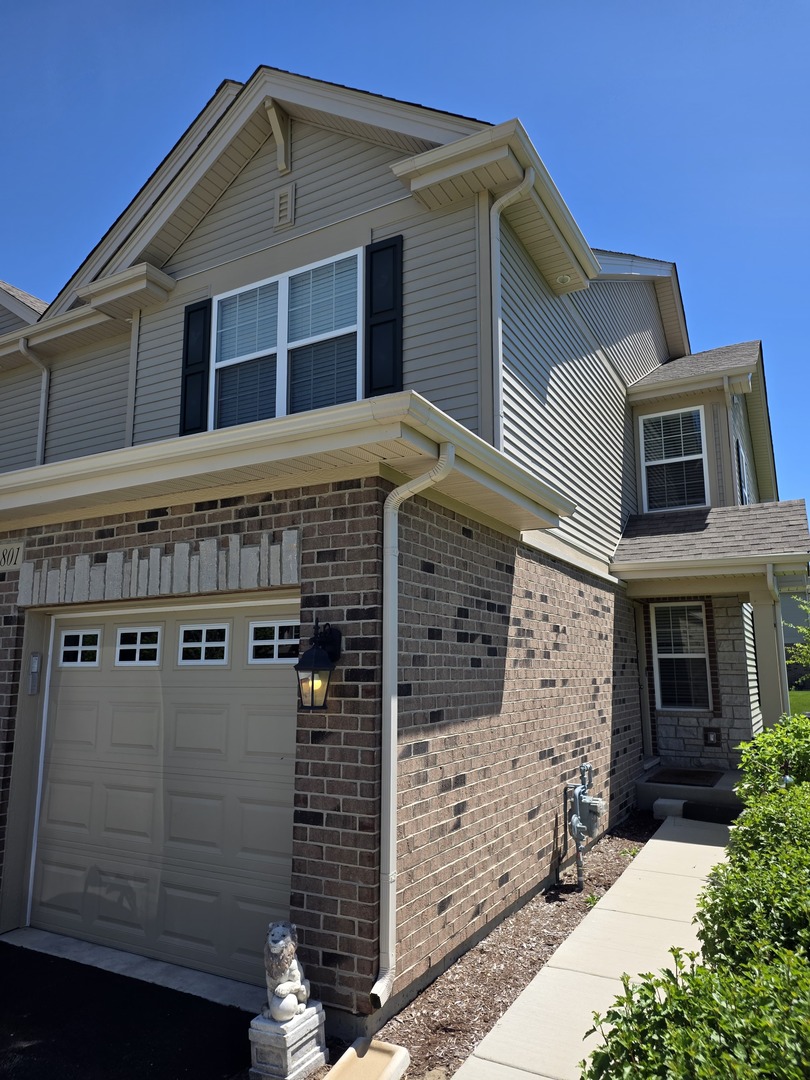 1801 Turtle Creek Drive Aurora IL 60503