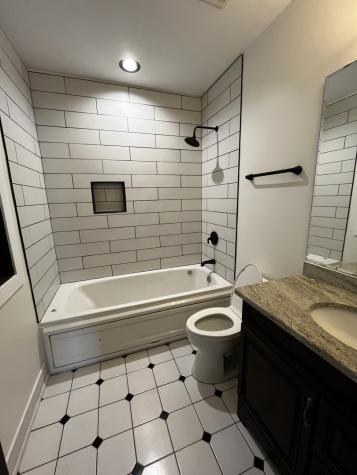3316 North Damen Avenue Chicago IL 60618