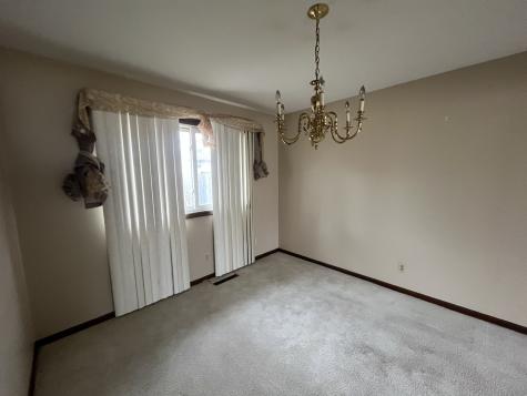 832 South Cheryl Lane Kankakee IL 60901