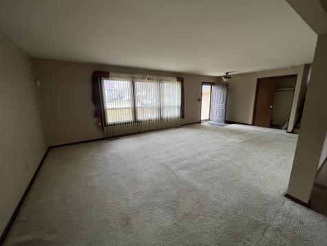 832 South Cheryl Lane Kankakee IL 60901