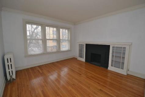 1917 West Winnemac Avenue Chicago IL 60640
