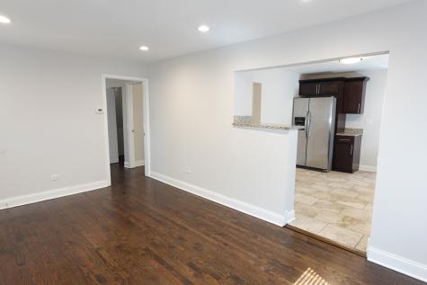 5834 West 89th Place Oak Lawn IL 60453
