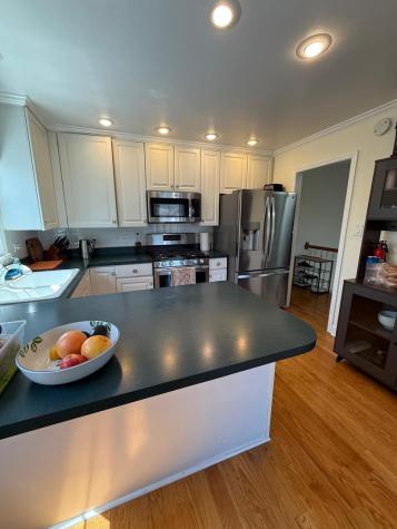 939 Wayne Avenue Deerfield IL 60015