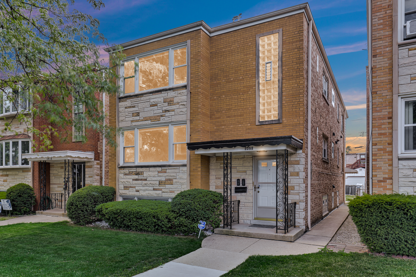 5420 North Central Avenue Chicago IL 60630