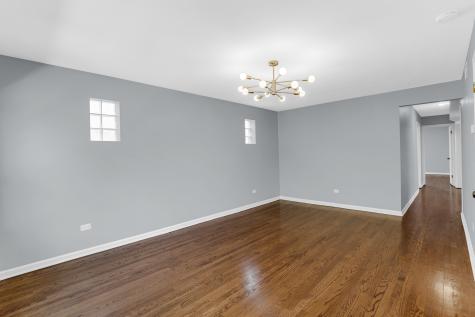 5420 North Central Avenue Chicago IL 60630