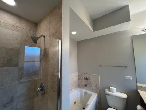 4135 North Kedvale Avenue Chicago IL 60641