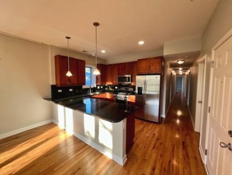 4135 North Kedvale Avenue Chicago IL 60641