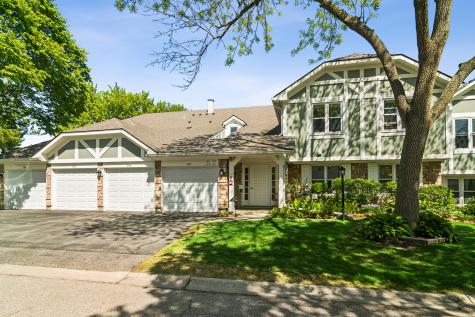 1411 Wentworth Court Vernon Hills IL 60061