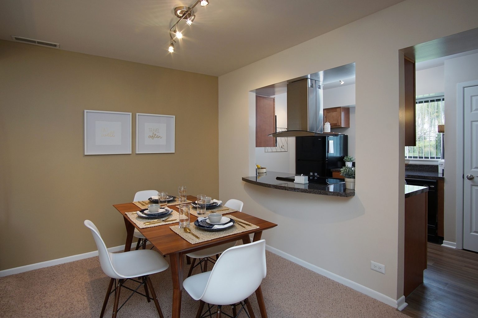 1527 Westminster Drive Naperville IL 60563