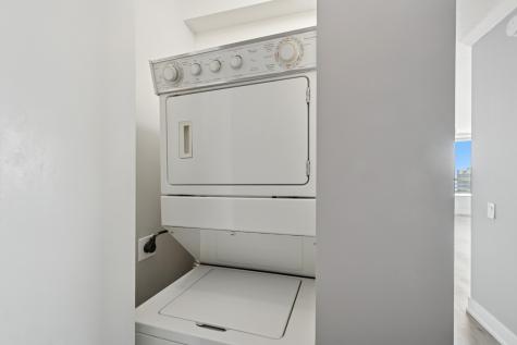512 North Mcclurg Court Chicago IL 60611