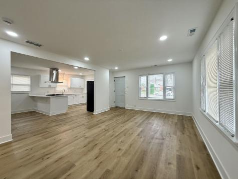 14916 Langley Avenue Dolton IL 60419
